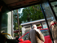 img44